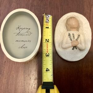 Willow Tree Keepsake Box with Figurine Lid